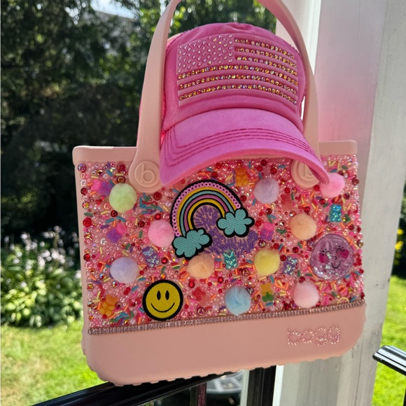 Pink Bogg bag with baseball cap custom bling set . Private Label by Latoy - Picture 4 of 5